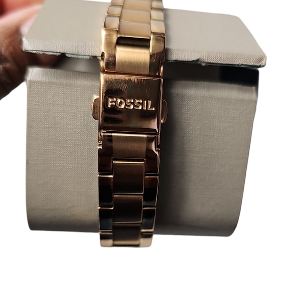 Fossil Rose Gold Stainless Steel Watch - Picture 2 of 4